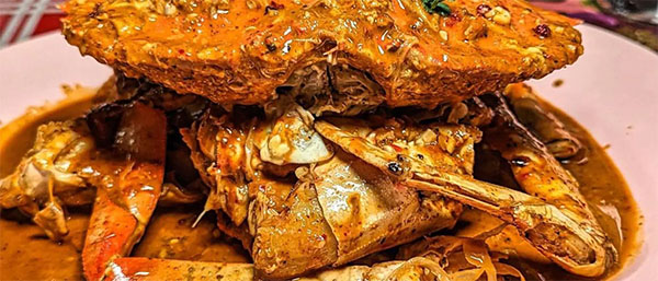 Seasonal Curry Crab at Holy Basil | Instagram: @holybasil_la
