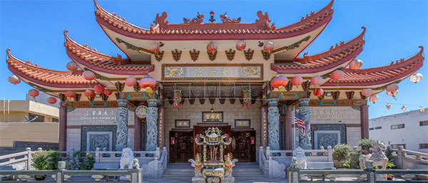 Thien Hau Temple | Photo: Chris Valle Photography, Discover Los Angeles Flickr Pool