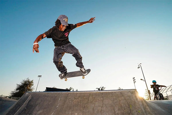 Backside Ollie at Belvedere Skatepark | Instagram: @bagger5150